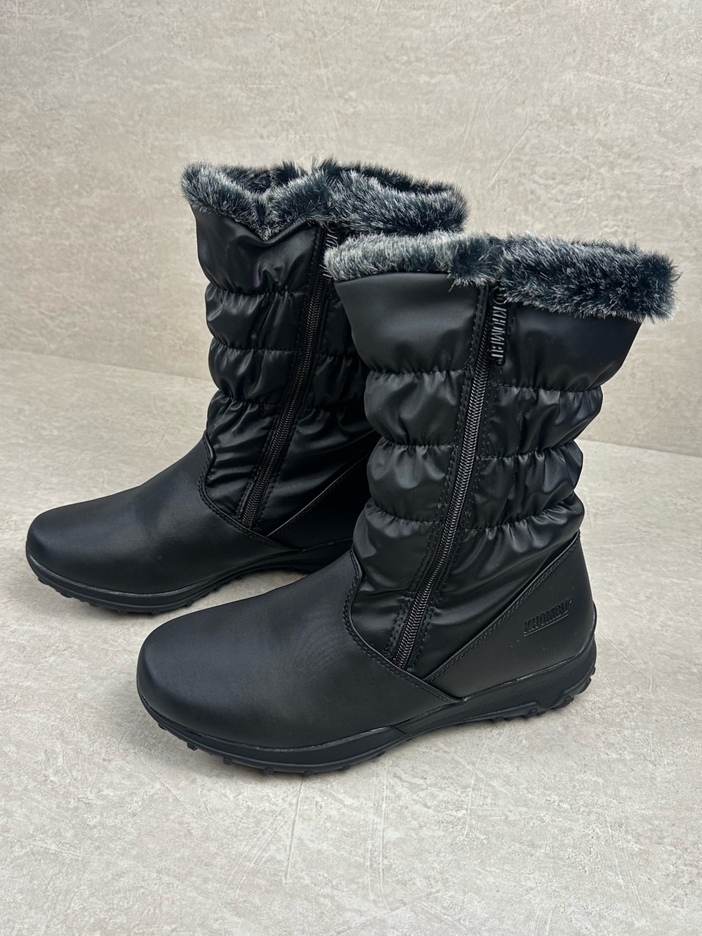 Khombu Samantha Women’s 9.5 Black Faux Fur Winter Snow Boots Dual Zip